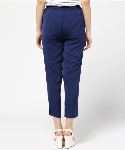 Sala Sally（サラ　サリー）の「Sala Sally / ベルトシャーリングパンツ			（その他パンツ・レディース・カーキ/ベージュ/ネイビー・F）」の6枚目の写真