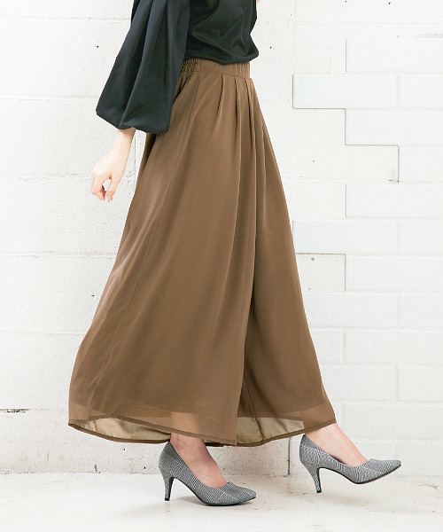 KOBE LETTUCE(コウベレタス)の「ウエストタックシフォンワイドフレアパンツ(その他パンツ・レディース・ベージュ/ネイビー/ブルー系その他/ブラック/サックスブルー/ピンク/オフホワイト/グレー/ラベンダー/ホワイト系その他/ホワイト系その他2/ブラック系その他/レッド/ブラック系その他2/ブルー系その他2/ブラウン/ブルー系その他3/マスタード/カーキ/ピンク系その他/イエロー系その他/ライトベージュ/ブラック系その他3/イエロー/ブルー系その他4/ドット/ブルー系その他5/ホワイト系その他3/ホワイト系その他4/レッド系その他/ミント/パープル/オレンジ/ブルー/モカ/ブラック系その他4/オレンジ系その他/ホワイト系その他5/グレイッシュベージュ/ブルー系その他6/ホワイト系その他6/ブラウン系その他/ベージュ系その他/グレー系その他/ブラック系その他5/ホワイト系その他7・FREE/M/L)」の18枚目の写真