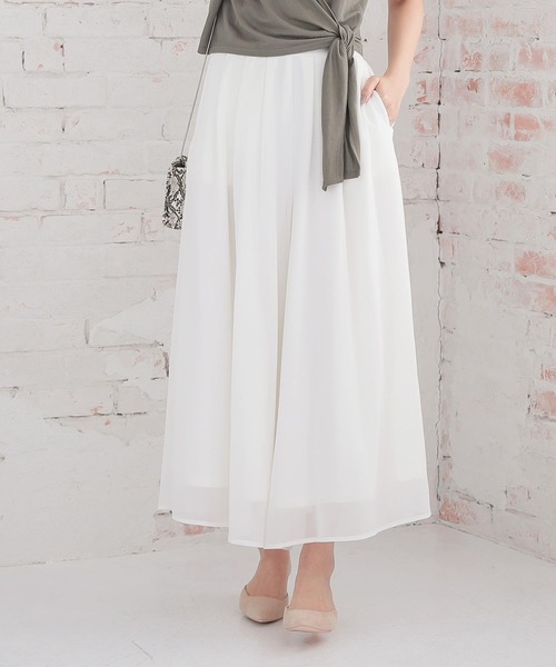 KOBE LETTUCE(コウベレタス)の「ウエストタックシフォンワイドフレアパンツ(その他パンツ・レディース・ベージュ/ネイビー/ブルー系その他/ブラック/サックスブルー/ピンク/オフホワイト/グレー/ラベンダー/ホワイト系その他/ホワイト系その他2/ブラック系その他/レッド/ブラック系その他2/ブルー系その他2/ブラウン/ブルー系その他3/マスタード/カーキ/ピンク系その他/イエロー系その他/ライトベージュ/ブラック系その他3/イエロー/ブルー系その他4/ドット/ブルー系その他5/ホワイト系その他3/ホワイト系その他4/レッド系その他/ミント/パープル/オレンジ/ブルー/モカ/ブラック系その他4/オレンジ系その他/ホワイト系その他5/グレイッシュベージュ/ブルー系その他6/ホワイト系その他6/ブラウン系その他/ベージュ系その他/グレー系その他/ブラック系その他5/ホワイト系その他7・FREE/M/L)」の2枚目の写真