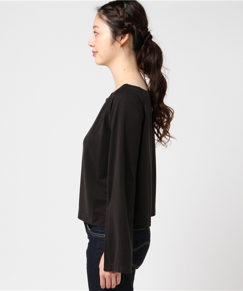 Colour By Numbers(カラーバイナンバーズ)の「【Colour By Numbers】WOMENS フレアスリーブプルオーバー(Tシャツ/カットソー・レディース・ホワイト/ブラック・FREE)」の4枚目の写真