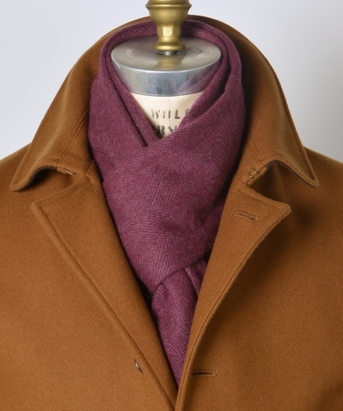 SHIPS(シップス)の「SD: 【カシミヤ】 ヘリンボーン マフラー(マフラー・メンズ・チャコールグレー/オリーブ/ネイビー/ワイン/コバルトブルー/ダークブラウン/ライトブルー/ライトグリーン・ONE SIZE)」の8枚目の写真
