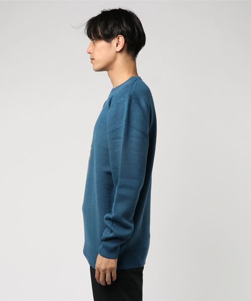 go slow caravan(ゴースローキャラバン)の「キリンジャガードニットクルー(ニット/セーター・メンズ・ブルー/グリーン・MEDIUM/LARGE/X-LARGE)」の3枚目の写真