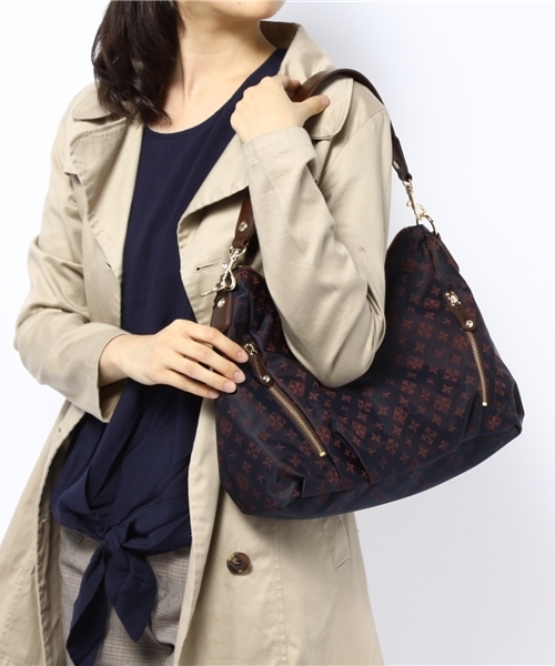 russet（ラシット）の「シンプルワンショルダーバッグ（テープショルダー付）【basic】（ショルダーバッグ・レディース・ブラック/カーキ/ピンクベージュ/マスタード・FREE）」の12枚目の写真