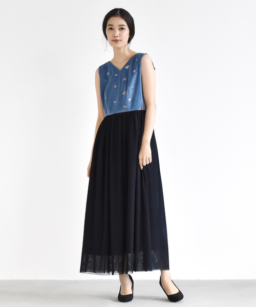 kaene(カエン)の「ベロア刺繍×チュールロングワンピース(ドレス・レディース・ブラック/ネイビー/サックスブルー・38/36)」の3枚目の写真