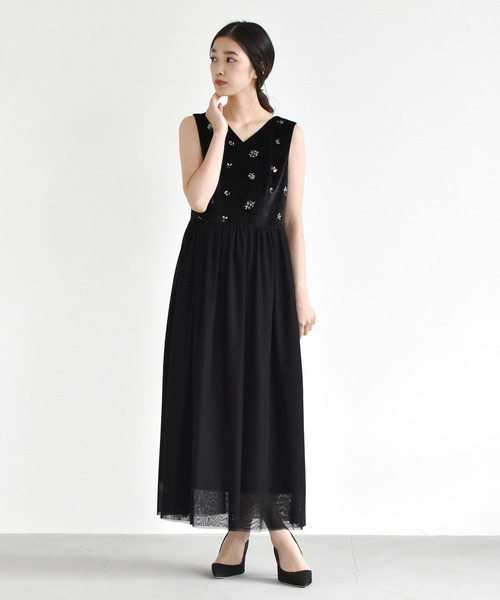 kaene(カエン)の「ベロア刺繍×チュールロングワンピース(ドレス・レディース・ブラック/ネイビー/サックスブルー・38/36)」の10枚目の写真