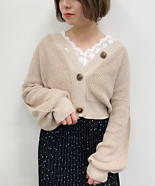 apres jour(アプレジュール)の「ワッフルVネックカーディガン【ZOZOTOWN限定アイテム】(カーディガン/ボレロ・レディース・スモークピンク/カーキ/ライトベージュ/ブルー/オフホワイト/ベージュ/ラベンダー/ライトグリーン・フリー)」の21枚目の写真