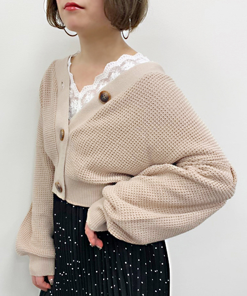 apres jour(アプレジュール)の「ワッフルVネックカーディガン【ZOZOTOWN限定アイテム】(カーディガン/ボレロ・レディース・スモークピンク/カーキ/ライトベージュ/ブルー/オフホワイト/ベージュ/ラベンダー/ライトグリーン・フリー)」の22枚目の写真