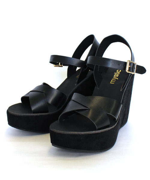 mystic（ミスティック）の「カラースエードウエッジ（サンダル・レディース・ホワイト/ブラック/ダークブラウン/ベージュ/グリーン/ピンク・37/36/38）」の8枚目の写真