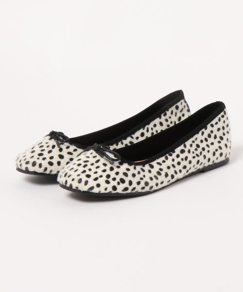 KOBE LETTUCE(コウベレタス)の「スクエアトゥバレエパンプス(パンプス・レディース・ブラック/ベージュ/ブラウン/グリーン/ゴールド系その他/アニマル/シルバー/ミント/アイボリー/その他/レオパード/イエロー/ゼブラ/ブラック系その他/パープル/レッド/パイソン・LL/S/M/L)」の4枚目の写真