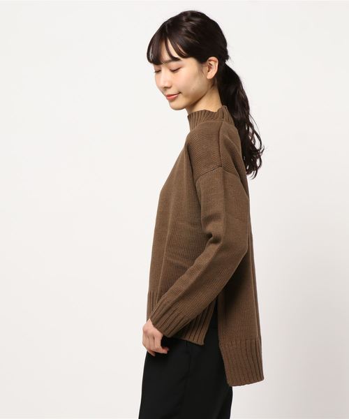 KOBE LETTUCE(コウベレタス)の「サイドスリットリブ編みハイネック切り替えニットトップス(ニット/セーター・レディース・ブラウン/ベージュ系その他/グリーン系その他/ピンク系その他・FREE)」の5枚目の写真