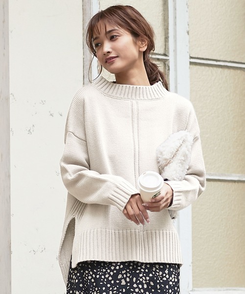 KOBE LETTUCE(コウベレタス)の「サイドスリットリブ編みハイネック切り替えニットトップス(ニット/セーター・レディース・ブラウン/ベージュ系その他/グリーン系その他/ピンク系その他・FREE)」の1枚目の写真