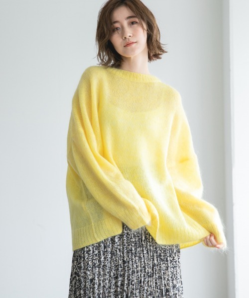 A part by(アパートバイ)の「5GモヘヤコンボートネックPO 910538(ニット/セーター・レディース・ベージュ/グレー/ライトグリーン/ライトイエロー・FREE)」の4枚目の写真