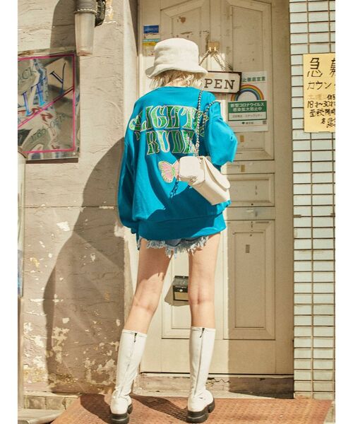 jouetie（ジュエティ）の「バックビッグロゴプルオーバー（スウェット・レディース・ブラック/ブラウン/オフホワイト/ブルー・MEDIUM）」の16枚目の写真