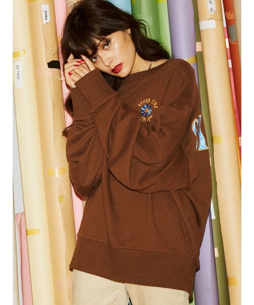 jouetie（ジュエティ）の「バックビッグロゴプルオーバー（スウェット・レディース・ブラック/ブラウン/オフホワイト/ブルー・MEDIUM）」の12枚目の写真