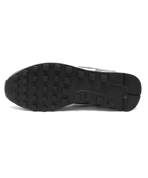 NIKE（ナイキ）の「メンズ ナイキ インターナショナリスト ミッド NIKE INTERNATIONALIST MID 682844-002（スニーカー・メンズ・グレー・26.5cm/27.5cm/28cm/27cm）」の3枚目の写真