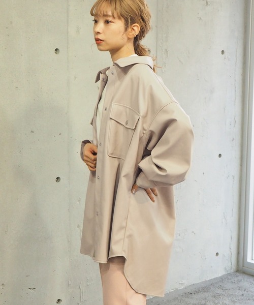 tiptop(ティップトップ)の「2021SS フェイクレザーCPOシャツ(カバーオール・レディース・ベージュ/ブラック/オフホワイト・FREE)」の13枚目の写真