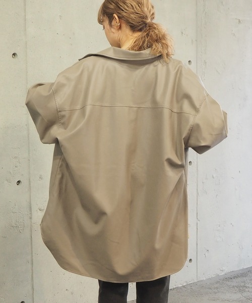tiptop(ティップトップ)の「2021SS フェイクレザーCPOシャツ(カバーオール・レディース・ベージュ/ブラック/オフホワイト・FREE)」の12枚目の写真