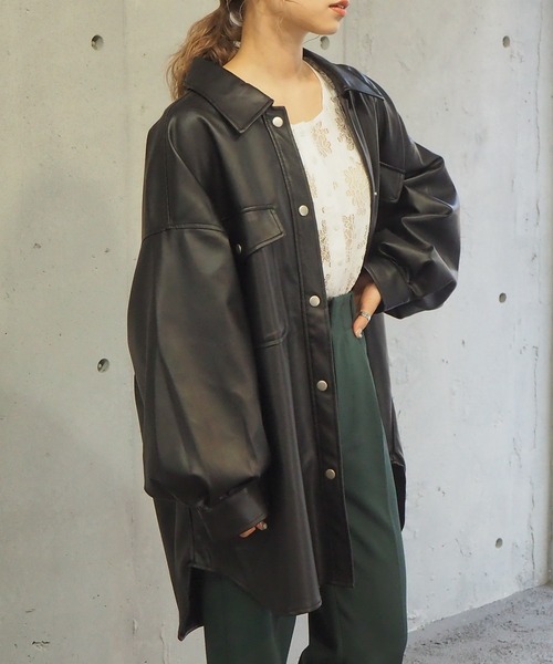tiptop(ティップトップ)の「2021SS フェイクレザーCPOシャツ(カバーオール・レディース・ベージュ/ブラック/オフホワイト・FREE)」の8枚目の写真