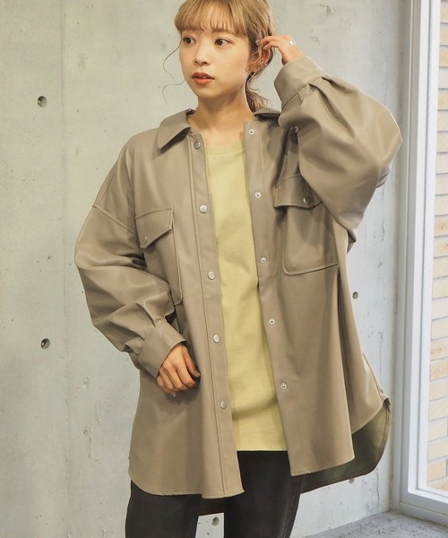 tiptop(ティップトップ)の「2021SS フェイクレザーCPOシャツ(カバーオール・レディース・ベージュ/ブラック/オフホワイト・FREE)」の9枚目の写真