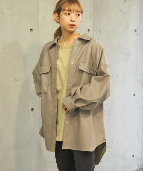 tiptop(ティップトップ)の「2021SS フェイクレザーCPOシャツ(カバーオール・レディース・ベージュ/ブラック/オフホワイト・FREE)」の20枚目の写真