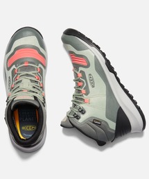 KEEN（キーン）の「TEMPO FLEX MID WP / テンポ フレックス ミッド ウォータープルーフ / レディース 登山靴 トレッキングシューズ 防水（スニーカー）」