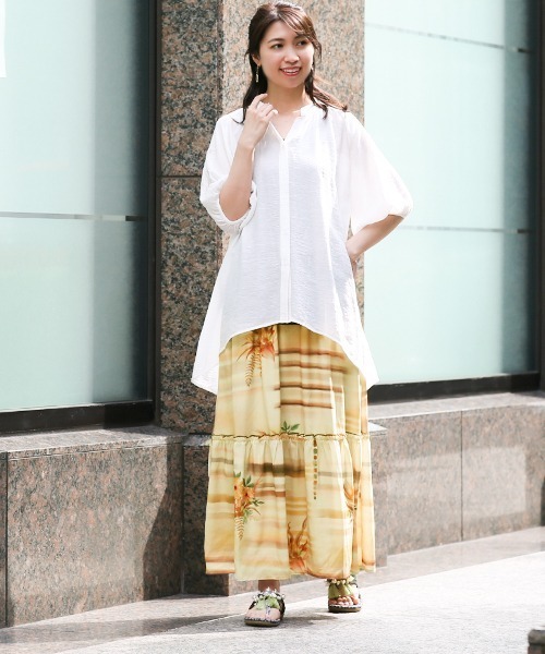 チチカカ（チチカカ）の「ボタニカルペイントスカート（スカート・レディース・ブラウン/カラフル・FREE）」の6枚目の写真