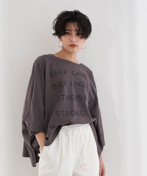 Editt by YECCA VECCA（エディットバイイェッカヴェッカ）の「オーバードロップロゴTee　＊（Tシャツ/カットソー・レディース・オフホワイト/チャコールグレー/イエロー・FREE）」の3枚目の写真