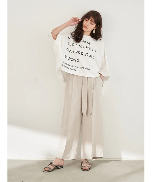 Editt by YECCA VECCA（エディットバイイェッカヴェッカ）の「オーバードロップロゴTee　＊（Tシャツ/カットソー・レディース・オフホワイト/チャコールグレー/イエロー・FREE）」の5枚目の写真