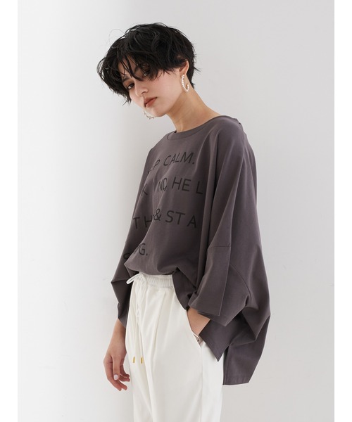 Editt by YECCA VECCA（エディットバイイェッカヴェッカ）の「オーバードロップロゴTee　＊（Tシャツ/カットソー・レディース・オフホワイト/チャコールグレー/イエロー・FREE）」の10枚目の写真