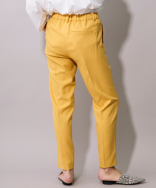 Munich(ミューニック)の「シック&シンツイル ストレッチダブルクロス テーパードパンツ(セットアップ可)(スラックス・レディース・ブラック/ベージュ/グレイッシュベージュ/カーキ/イエロー・XS/S/M)」の12枚目の写真