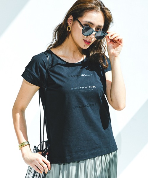 BAYFLOW(ベイフロー)の「アソートロゴクルーネックTシャツ(Tシャツ/カットソー・レディース・ライトグレー/ブラック/オフホワイト/ブルー/ラベンダー/キャメル・SMALL/MEDIUM)」の3枚目の写真