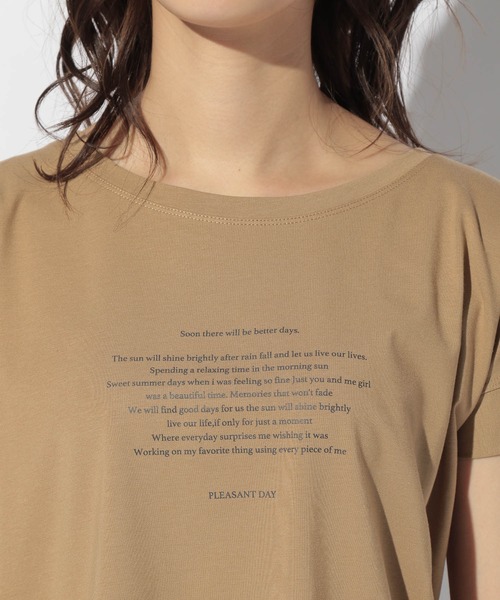 BAYFLOW(ベイフロー)の「アソートロゴクルーネックTシャツ(Tシャツ/カットソー・レディース・ライトグレー/ブラック/オフホワイト/ブルー/ラベンダー/キャメル・SMALL/MEDIUM)」の13枚目の写真