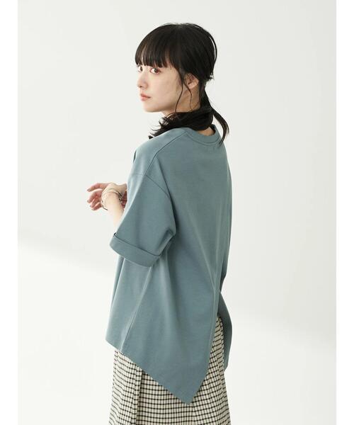 earth music&ecology(アースミュージックアンドエコロジー)の「スムースバックスリットTシャツ *(Tシャツ/カットソー・レディース・ピンク/チャコールグレー/ブラック/ミント/グレイッシュベージュ/オフホワイト・FREE)」の15枚目の写真