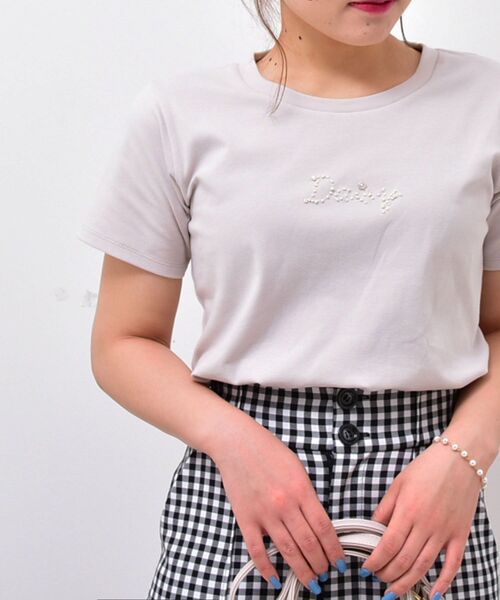 MAJESTIC LEGON（マジェスティックレゴン）の「ビーズロゴTee（Tシャツ/カットソー・レディース・オフホワイト/ピンクベージュ/ブラック・SMALL/MEDIUM）」の8枚目の写真