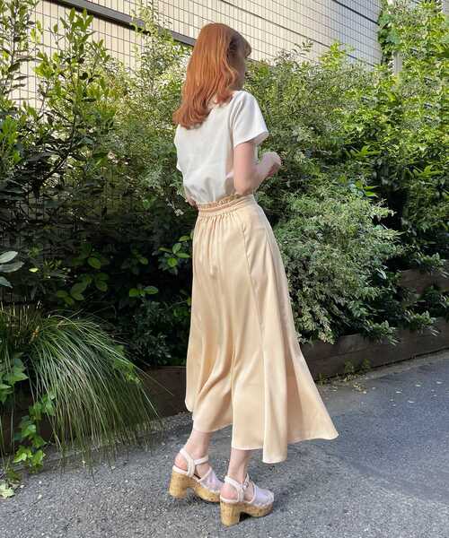 MAJESTIC LEGON（マジェスティックレゴン）の「ビーズロゴTee（Tシャツ/カットソー・レディース・オフホワイト/ピンクベージュ/ブラック・SMALL/MEDIUM）」の14枚目の写真