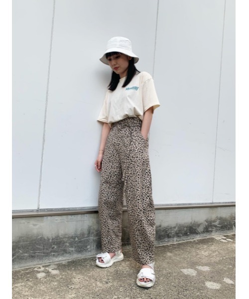 MOUSSY（マウジー）の「HIGH WAIST COCOON パンツ（その他パンツ・レディース・アイボリー/レッド/ベージュ系その他/ブラック・2/1）」の18枚目の写真