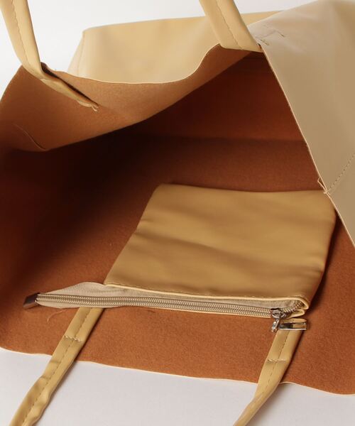 MAISON BREEZE(メゾンブリーズ)の「【MAISON BREEZE】フェイクレザーエコバッグ スタンダート KNF ※(ショルダーバッグ・レディース・ブラウン/ホワイト/ブラック/イエロー・FREE)」の7枚目の写真