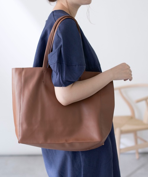 MAISON BREEZE(メゾンブリーズ)の「【MAISON BREEZE】フェイクレザーエコバッグ スタンダート KNF ※(ショルダーバッグ・レディース・ブラウン/ホワイト/ブラック/イエロー・FREE)」の11枚目の写真