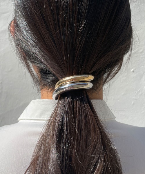 CEMONEMO(セモネモ)の「メタル コンビ ヘアピアス(バレッタ/ヘアクリップ・レディース・シルバー×ゴールド・FREE)」の3枚目の写真