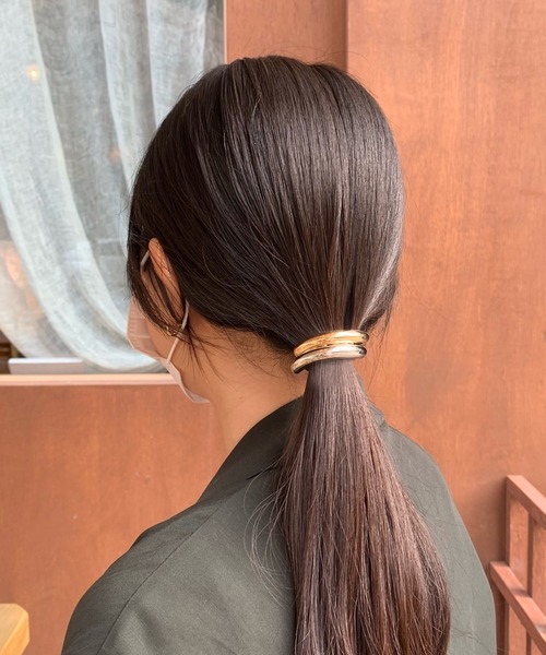 CEMONEMO(セモネモ)の「メタル コンビ ヘアピアス(バレッタ/ヘアクリップ・レディース・シルバー×ゴールド・FREE)」の5枚目の写真