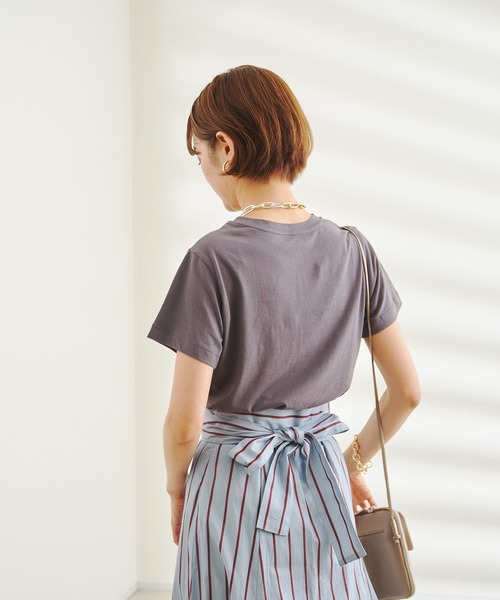 DouDou(ドゥドゥ)の「オーガニックコットン半袖クルーTシャツ(Tシャツ/カットソー・レディース・ブラック/イエロー/チャコールグレー/オフホワイト・FREE)」の21枚目の写真