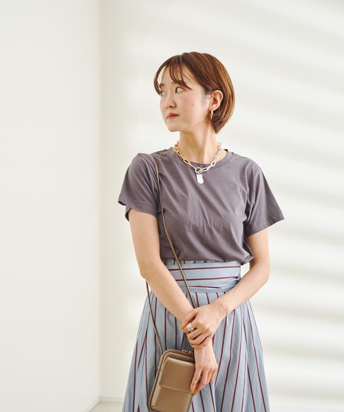 DouDou(ドゥドゥ)の「オーガニックコットン半袖クルーTシャツ(Tシャツ/カットソー・レディース・ブラック/イエロー/チャコールグレー/オフホワイト・FREE)」の17枚目の写真