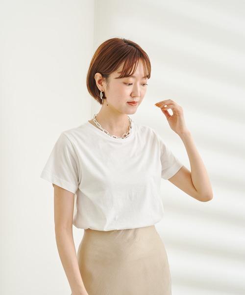 DouDou(ドゥドゥ)の「オーガニックコットン半袖クルーTシャツ(Tシャツ/カットソー・レディース・ブラック/イエロー/チャコールグレー/オフホワイト・FREE)」の7枚目の写真