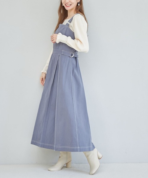 tocco closet（トッコ　クローゼット）の「【ZOZO限定】サイドベルト付き配色ステッチ入りインバーテッドプリーツジャンパースカート（ジャンパースカート・レディース・アイボリー/ライトカーキ/グレイッシュブルー・M）」の3枚目の写真