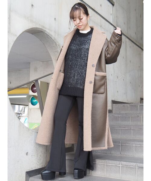 EVRIS(エヴリス)の「リバーシブルボアロングコート(その他アウター・レディース・ブラウン/アイボリー/ブラック・FREE)」の16枚目の写真