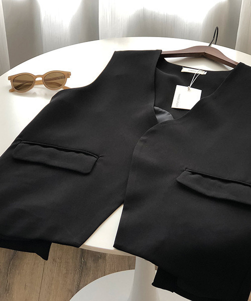 c.u.l（シーユーエル）の「【c.u.l:w】Vネックベスト culw81（ベスト・レディース・ホワイト/ブラウン/ブラック・S/L/M）」の22枚目の写真