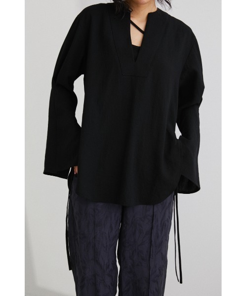 STYLEMIXER（スタイルミキサー）の「カフタンサイドリボントップ（シャツ/ブラウス・レディース・ブラック/ベージュ/レッド・FREE）」の13枚目の写真