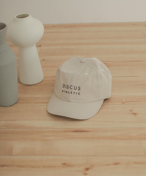 SENSE OF PLACE by URBAN RESEARCH(センスオブプレイスバイアーバンリサーチ)の「『別注』DISCUS×SENSE OF PLACE コンパクトキャップ(キャップ・レディース・カーキ/ブラック/ベージュ・ONE)」の4枚目の写真