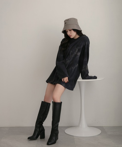 ANDGEEBEE（アンジービー）の「UNISEX タイダイスウェット（スウェット・レディース・ブラック・MEDIUM）」の2枚目の写真