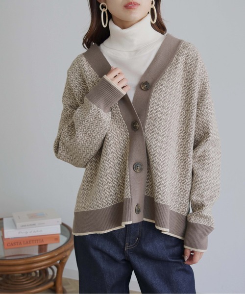 HER CLOSET(ハークローゼット)の「【shemoshelly】ビッグシルエットジャガードニットカーディガン(カーディガン/ボレロ・レディース・ブラック/ブラウン/レンガ・M)」の2枚目の写真